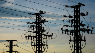 Matheus Vinicius Voigt destaca como a manutenção preventiva em redes elétricas públicas garante segurança e eficiência urbana.