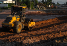 Valderci Malagosini Machado destaca como identificar falhas na compactação do solo antes da pavimentação e prevenir recalques futuros.