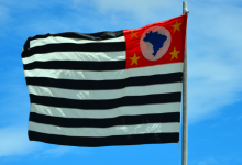 Avenida São João e Ipiranga: o debate sobre telões de LED e o futuro da publicidade urbana em São Paulo