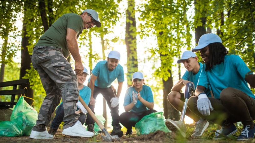 Adotar áreas verdes em Santos: empresas impulsionam publicidade sustentável e redefinem o uso do espaço urbano