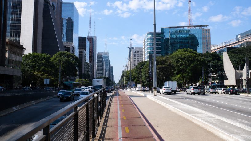 Comunicação corporativa, publicidade e São Paulo: a vivência prática e o papel da sustentabilidade na formação de novos publicitários